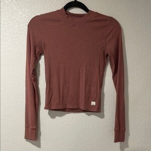 Vuori long sleeve in tan/pink
